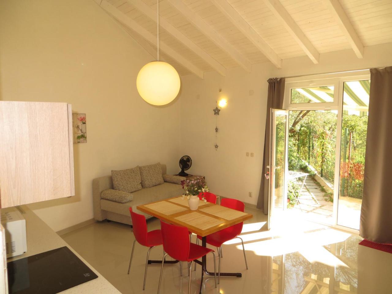Oaza Inn Ohrid Ngoại thất bức ảnh